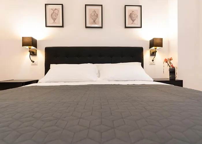 Residenza Lucrezio Roma